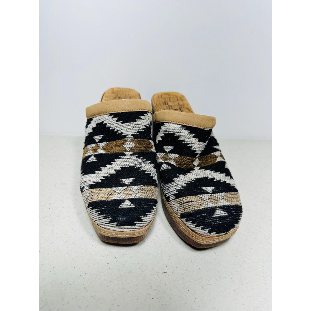 Korks Lori Platform Block Heel Clogs Sz 7 Navy/Br… - image 3